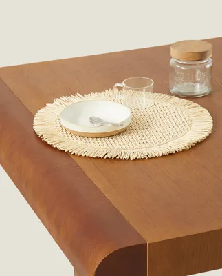 FRINGED PAPER PLACEMAT