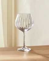 WAVY-EFFECT BOHEMIA CRYSTAL WINE GLASS