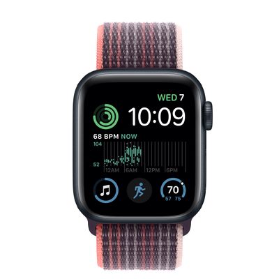 Apple Watch SE GPS, 40mm Midnight Aluminum Case with Elderberry Sport Loop