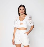 Crop Top Manga 3/4 Con Amarre En Espalda