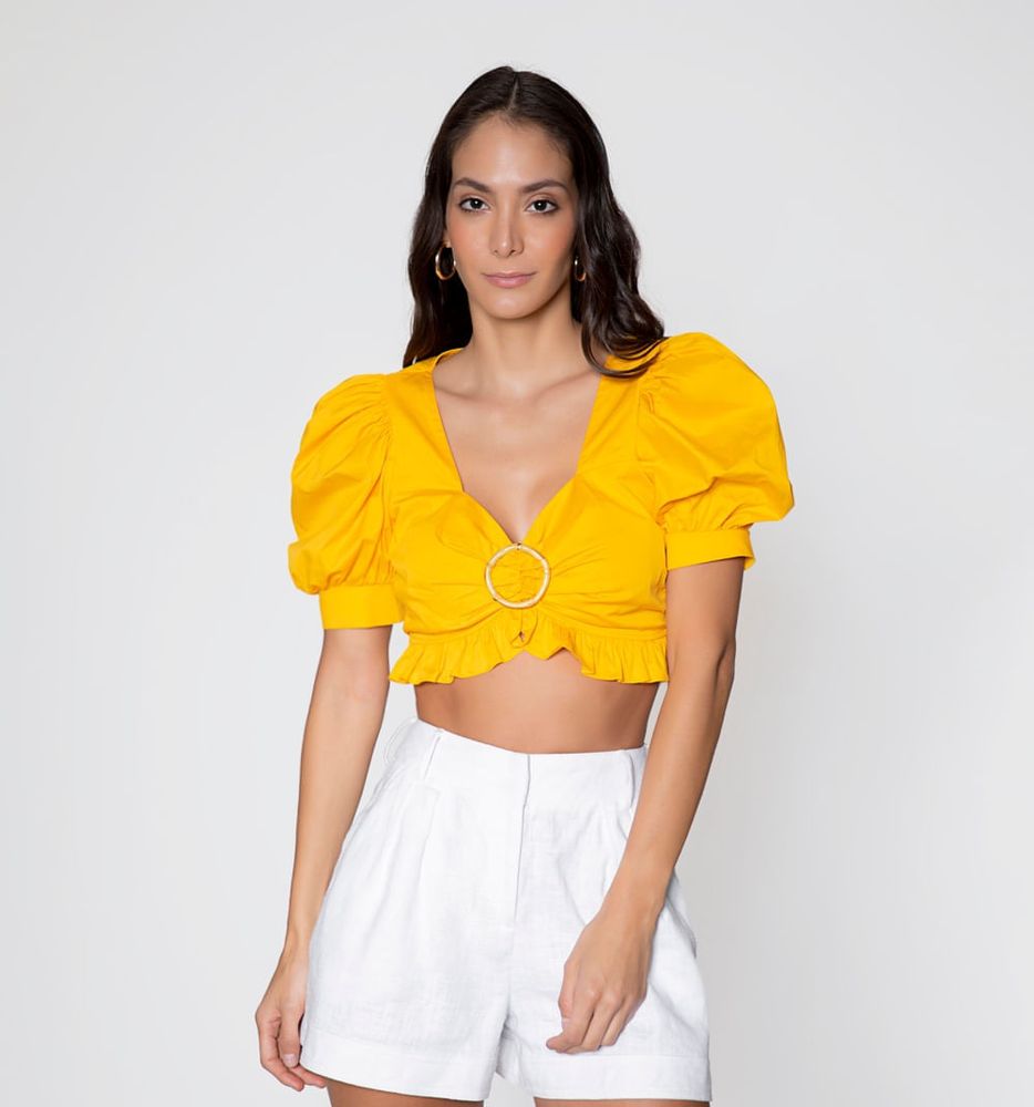 Blusa Crop Con Hebilla