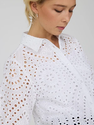 Blouse Ã  manches courtes avec oeillets
