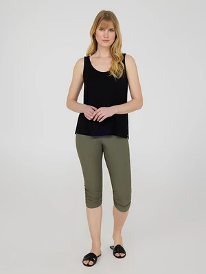 Pantalon capri avec fronces