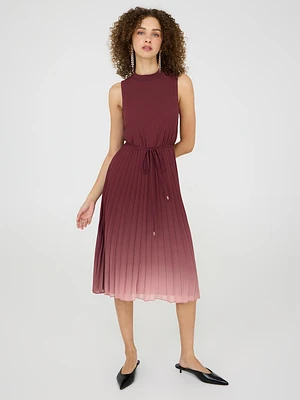 Ombre Mock Neck Pleated Midi Dress