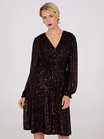 Robe ajustée et évasée à paillettes