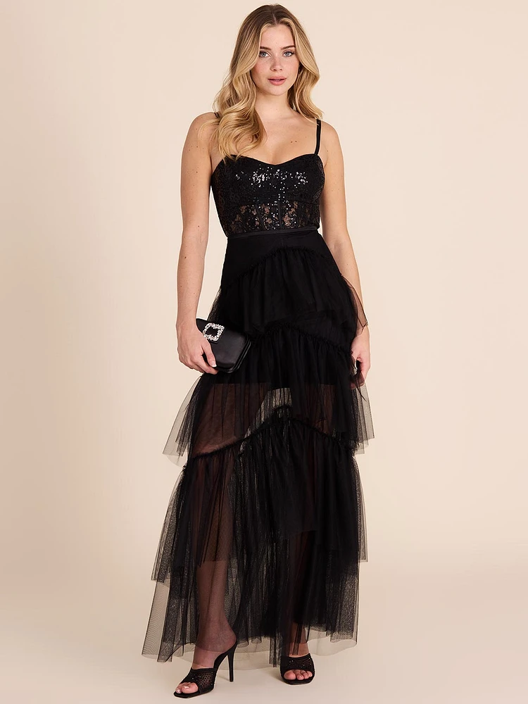 Robe de bal à paillettes et tulle