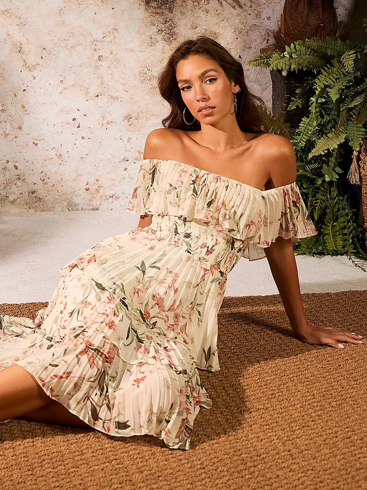 Robe florale midi à épaules dénudées