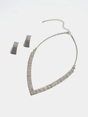 Ensemble collier col V et boucles d'oreilles ornés de bijoux