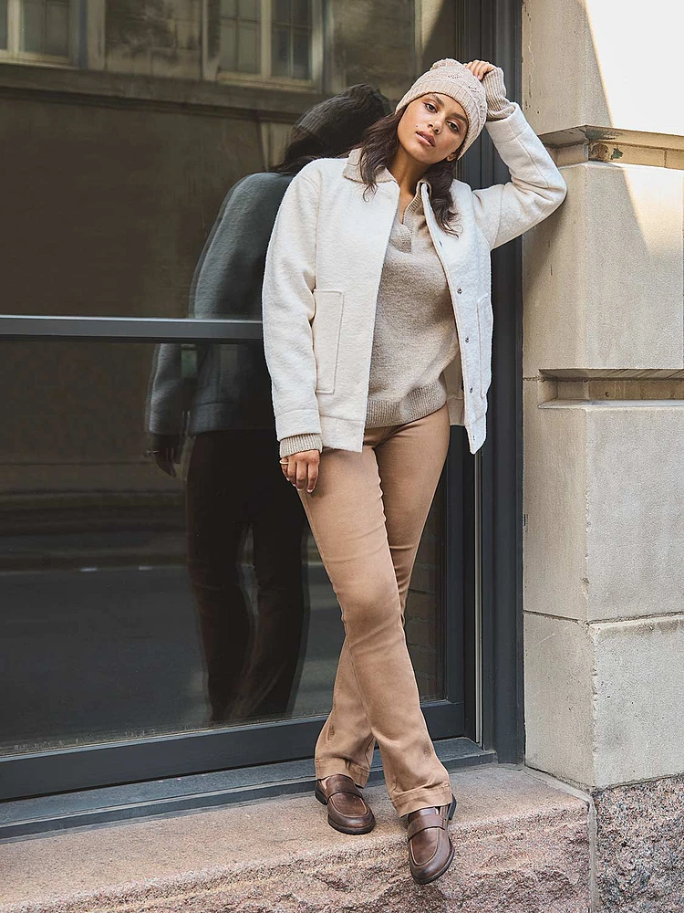 Pantalon droit pleine longueur en sergé