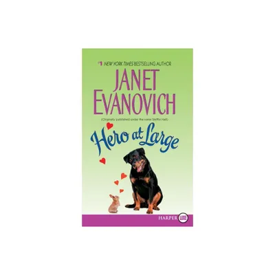 Hero at Large - Large Print by Janet Evanovich (Paperback)