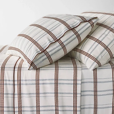 300 Thread Count Contrast Merrow Edge Plaid Sheet Set Cream/Navy/Burgundy