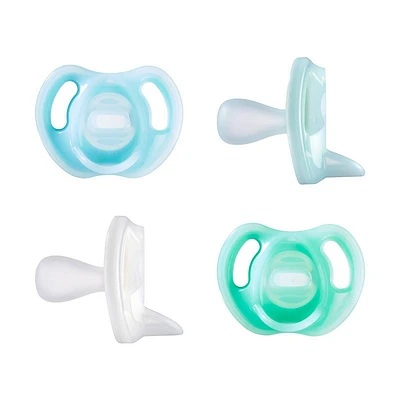 Tommee Tippee Ultra-Light Silicone Baby Pacifier 0-6m - Blue/Green - 4pk