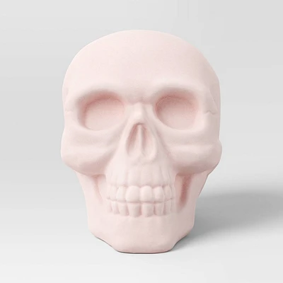 6 Plastic Skull Halloween Decorative Sculptures