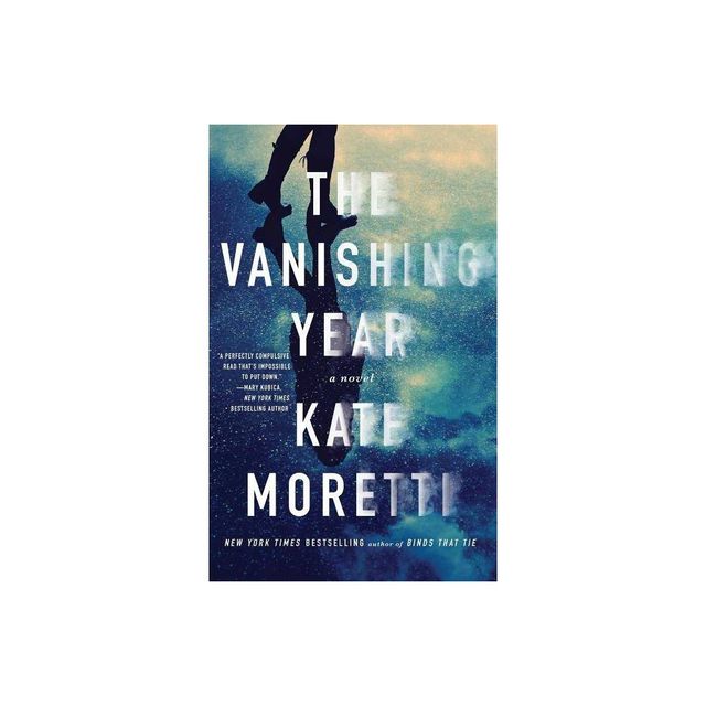 Vanishing Year (Paperback) (Kate Moretti)