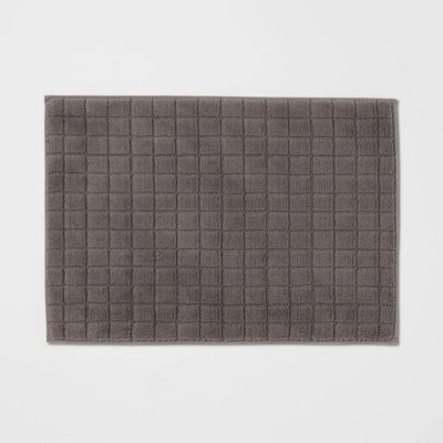 17x24 Velveteen Grid Memory Foam Bath Rug Dark Gray - Room Essentials