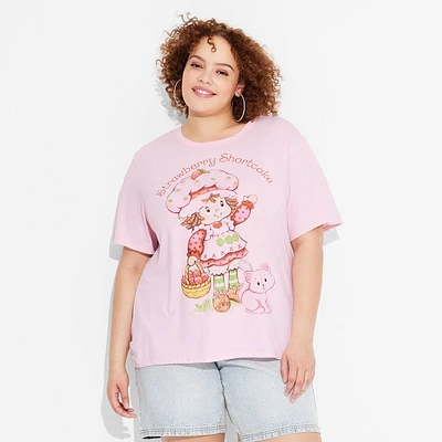 Womens Oversized Print Strawberry Shortcake Short Sleeve Graphic T-Shirt