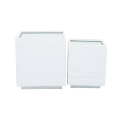 Olivia & May - 2pc Modern Metal Planter Pots White: Construction