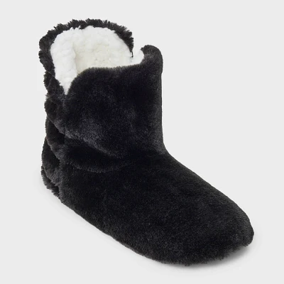 Women Quilted Faux Fur Bootie with Gripper