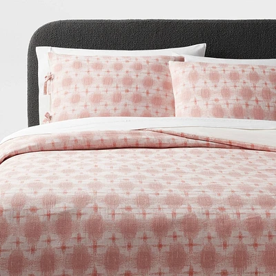 Full/Queen Yarn Dye Ikat Duvet Cover and Sham Set Ivory/Mauve - Threshold: Cotton Slub, Zippered, Oeko-Tex Certified