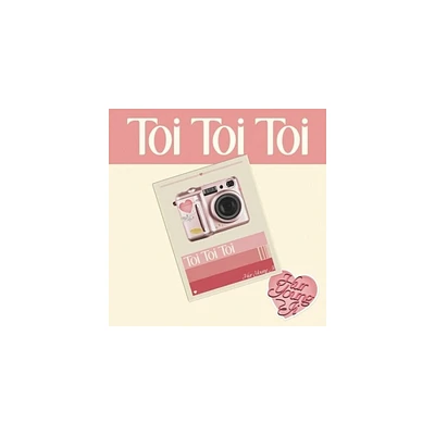 Hur Young Ji - Toi Toi Toi - incl. 108pg Photobook, Door Hanger, 2 Postcards, Sticker, Ticket, + 2 Photocards (CD)