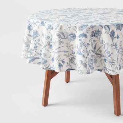 70 Cotton Floral Round Tablecloth Blue - Threshold