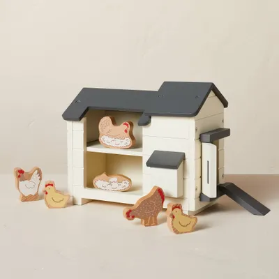 Toy Chicken Coop Set 8pc - Hearth & Hand with Magnolia