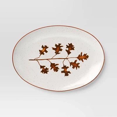 15.38 Leaf Stoneware Serving Platter - Threshold