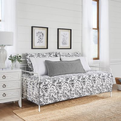 39 X 75 Amberley Daybed Quilt & Sham Bonus Set Charcoal - Laura Ashley