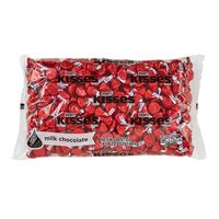 Kisses Milk Chocolates - Red - 66.7oz