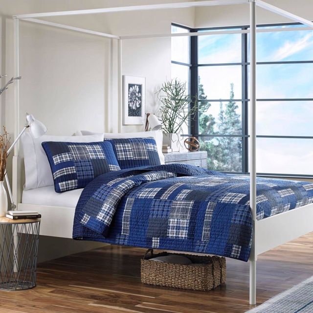 Eddie Bauer King Eastmont Quilt Mini Set Blue: Patchwork Design, Includes 2 Shams, Pre-Washed