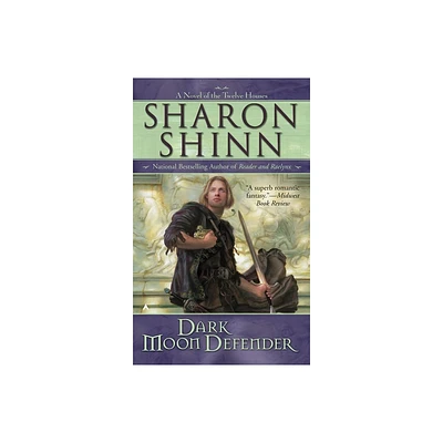 Dark Moon Defender - (Twelve Houses Novel) by Sharon Shinn (Paperback)