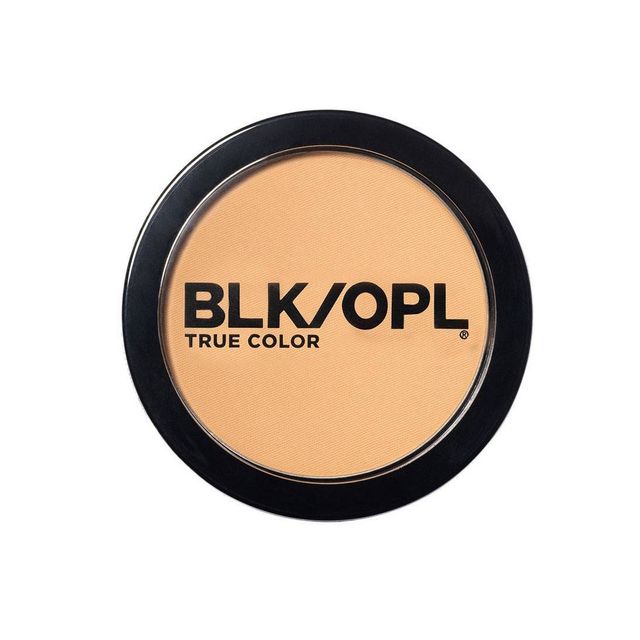 Black Opal True Color Oil-Absorbing Pressed Powder