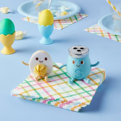 Felt Egg and Salt Duo Easter Figurine - Spritz