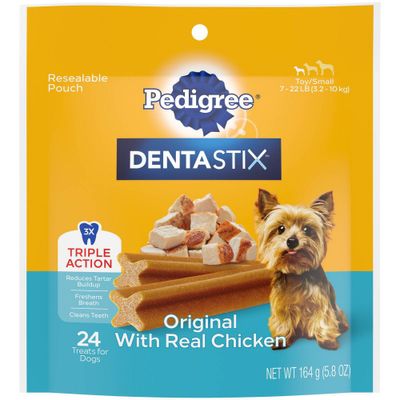 Pedigree Dentastix Dental Dog Treats with Chicken for Small Dog