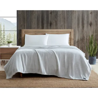 Twin Ultra Soft Plush Bed Blanket Gray - Eddie Bauer