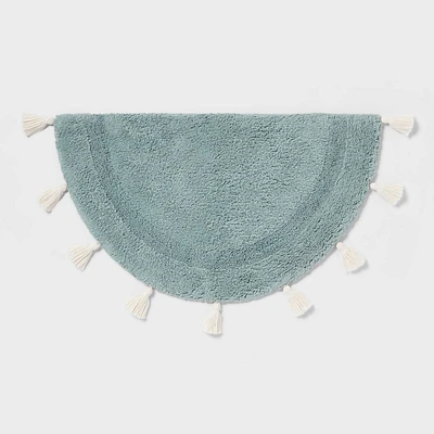 18x32 Half Moon Bath Rug with Tassels