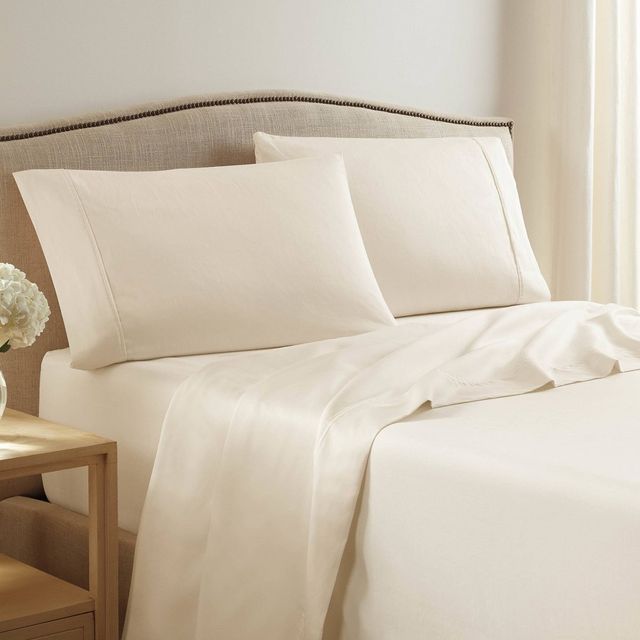 Twin 400 Thread Count Sateen Solid Sheet Set Ivory - Martex