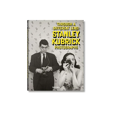 Stanley Kubrick Photographs. Through a Different Lens - by Lucy Sante (Hardcover)