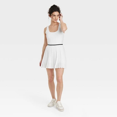 Womens Pleated Active Dress