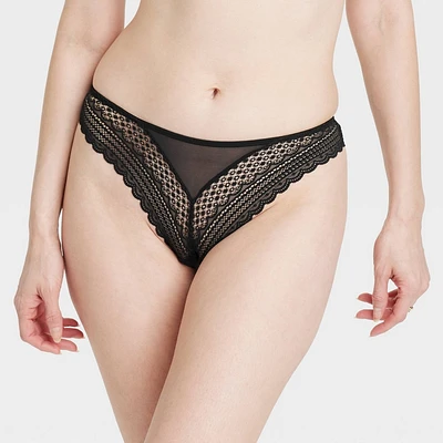 Women Geo Lace Thong