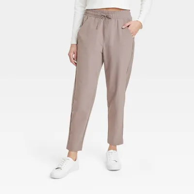 Womens Stretch Woven High-Rise Taper Pants