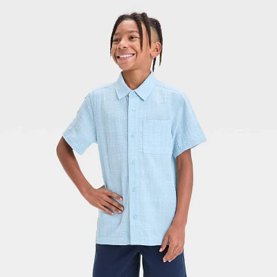 Boy Short Sleeve Solid Seerucker Button-Down Shirt