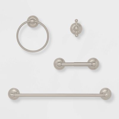 4pc Classic Bath Hardware Set