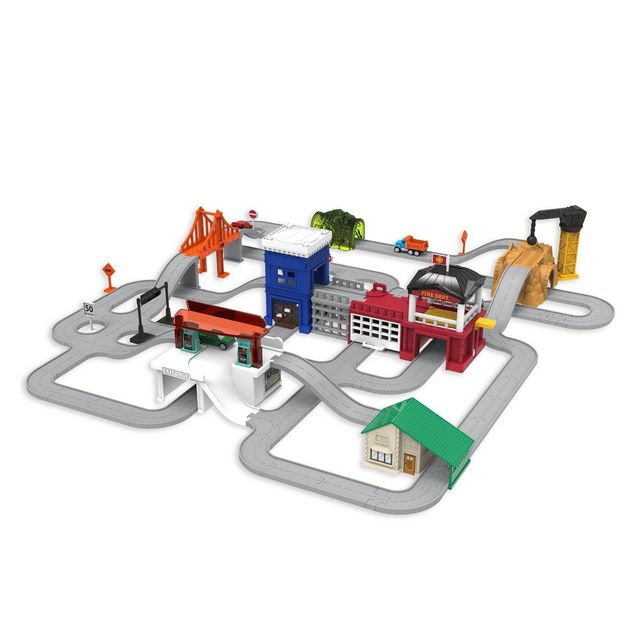 DRIVEN by Battat  Truck Playset with Fire Station  Build-A-City - 140pc