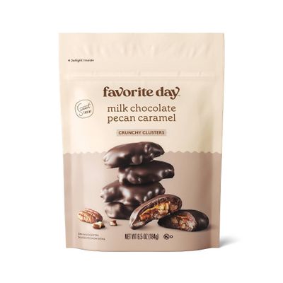 Milk Chocolate Pecan Caramel Crunchy Clusters Candy - 6.5oz - Favorite Day