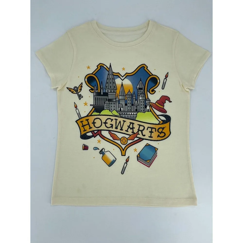 Harry Potter Girl Hogwart Harry Potter Short Sleeve Graphic T-Shirt | The  Market Place