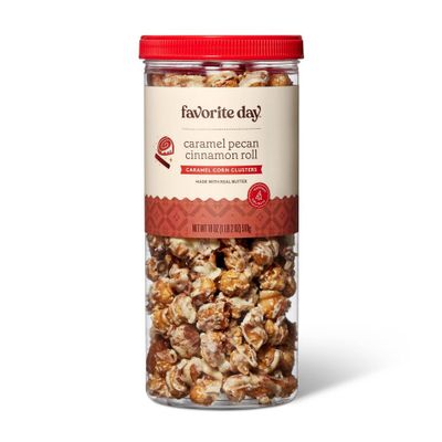 Christmas Caramel Pecan Cinnamon Roll Caramel Corn Clusters - 18oz - Favorite Day