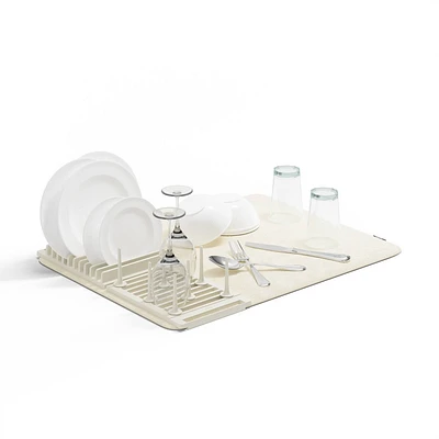 Umbra 6.69 Udry Peg Drying Rack with Mat : Polyester & Polypropylene, Dishwasher-Safe Dish Drying Mat