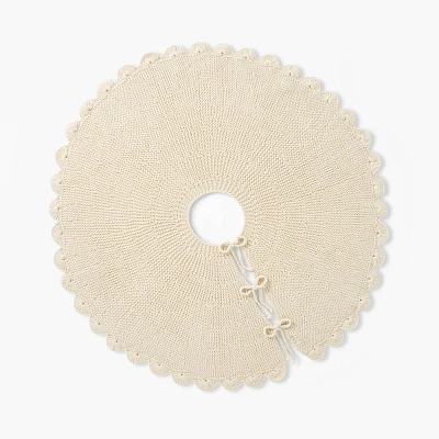 Scalloped Knit Tree Skirt Cream - Threshold designed with Studio McGee