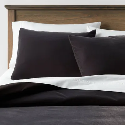 Full/Queen Lustrous Velvet Duvet Cover & Sham Set Black - Threshold